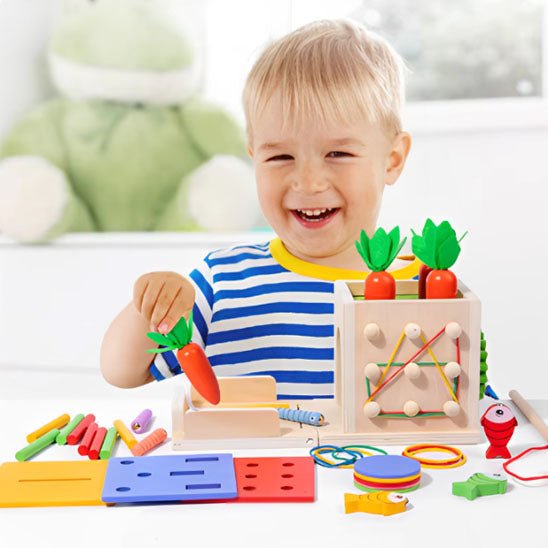 Cube d'activité en bois - Bébé s’éveille